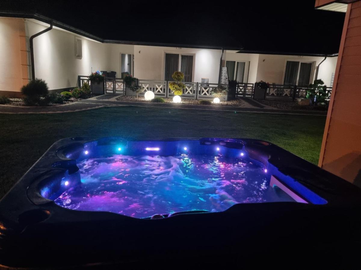 Apartamenty Dżemejra - Jumeirah Darlowo Bagian luar foto