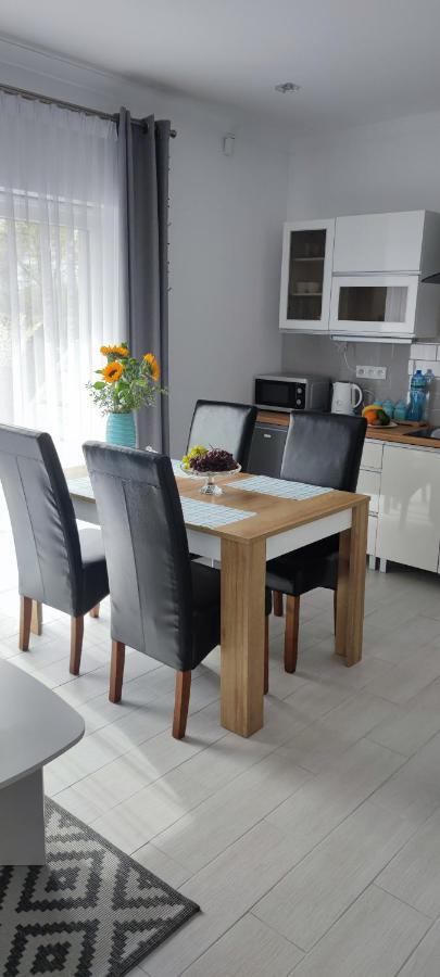 Apartamenty Dżemejra - Jumeirah Darlowo Bagian luar foto